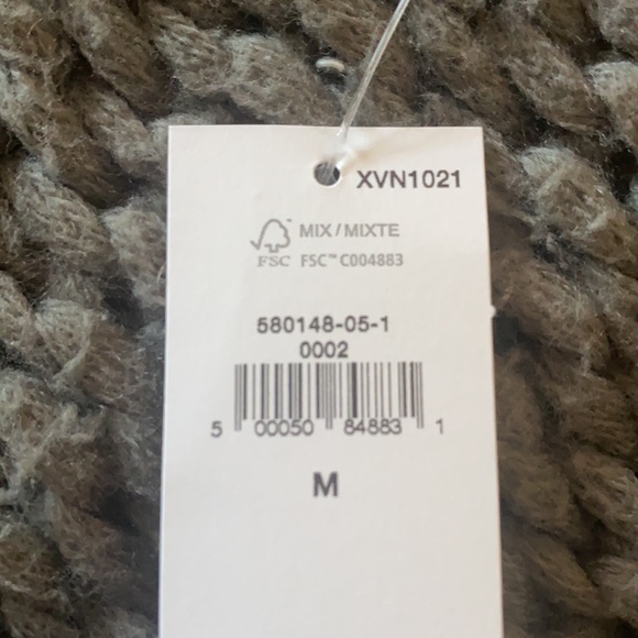 Old Navy Breathe On Active Tank NWOT - Picture 6 of 6